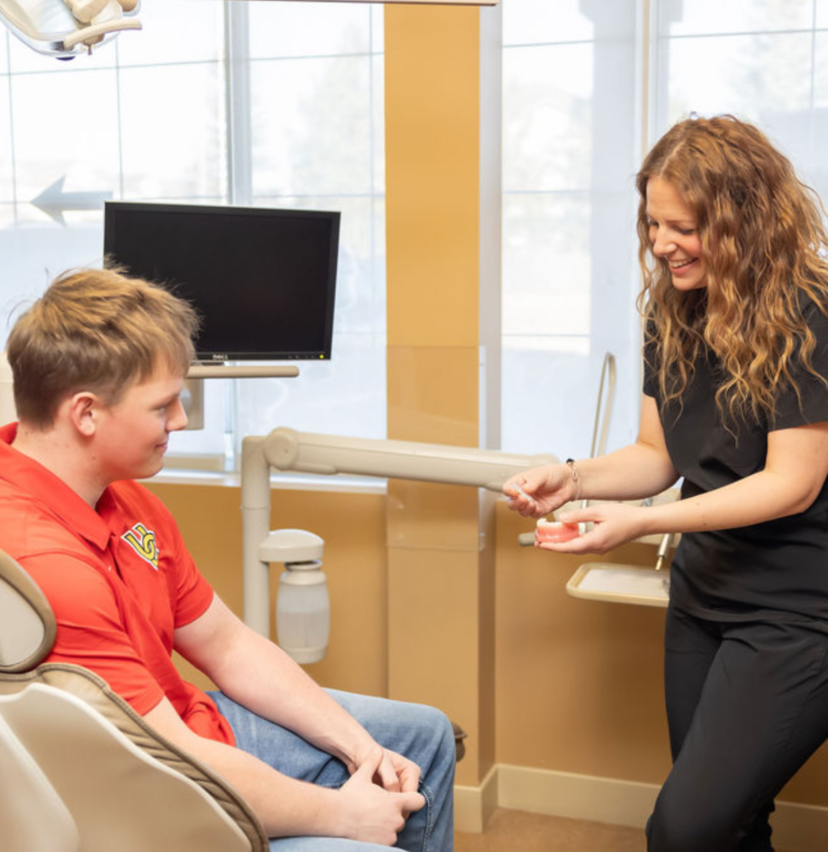 Urban Oasis Dental Studio dental clinic in Calgary - Photo 10