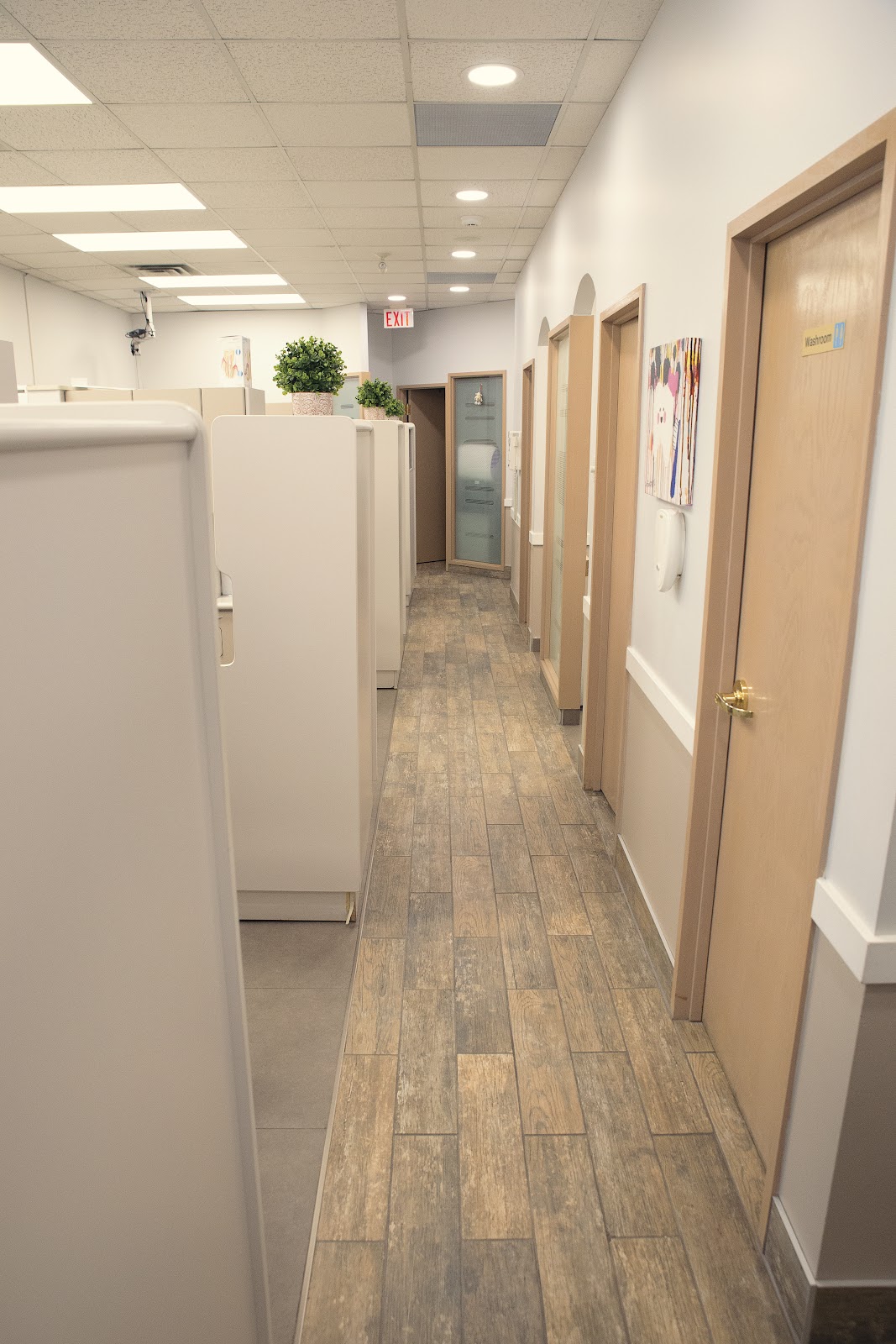 Canyon Creek Dental Clinic dental clinic in Calgary - Photo 4