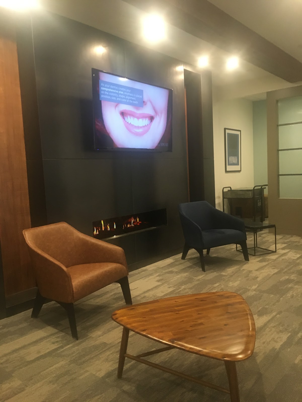 KH Dental dental clinic in Calgary - Photo 4