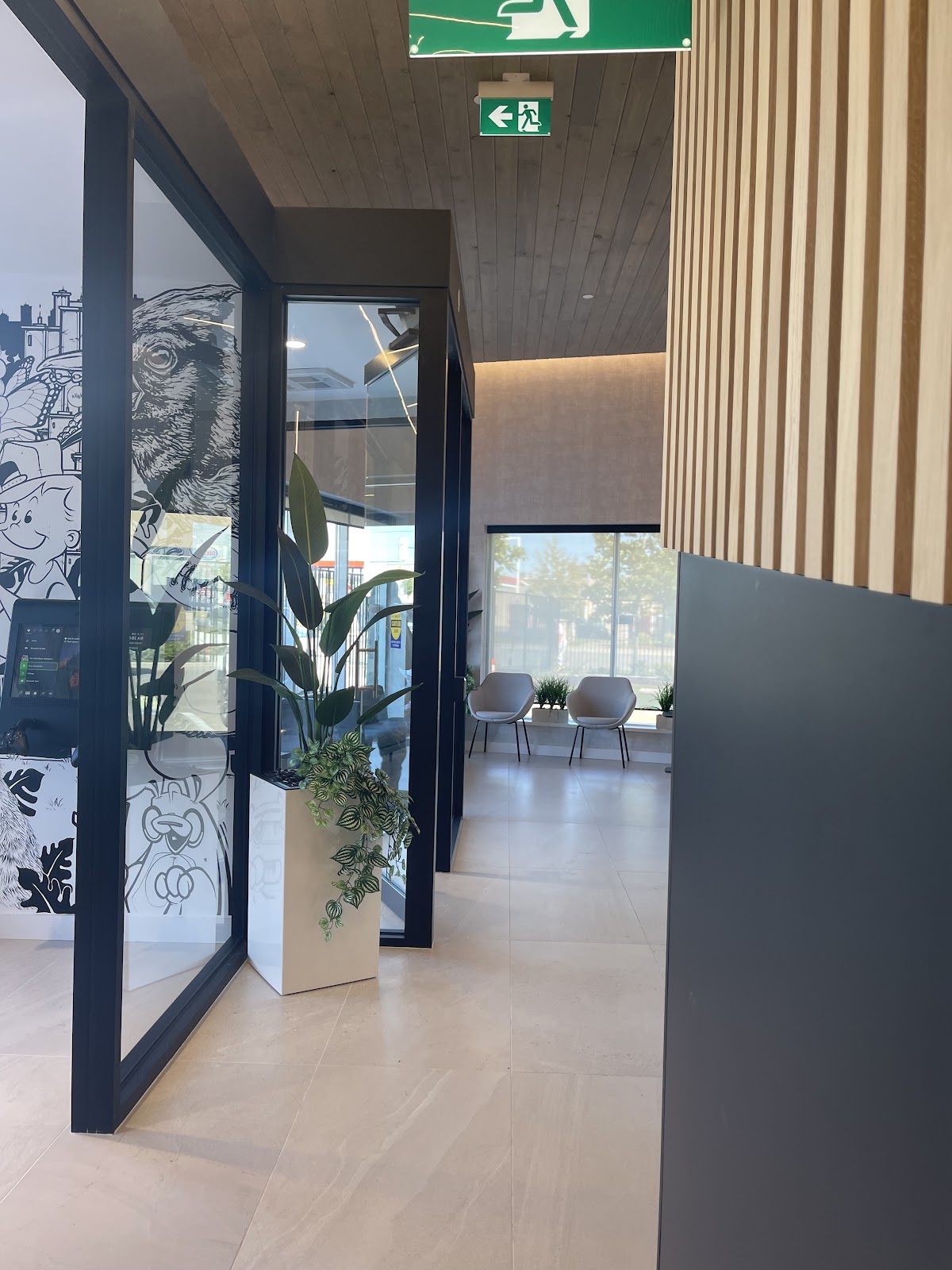 Tasios Orthodontics dental clinic in Vaughan - Photo 10