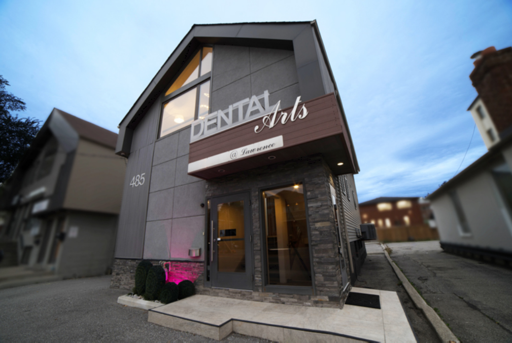 Dental Arts At Lawrence- Invisalign Toronto dental clinic in Old Toronto - Photo 1