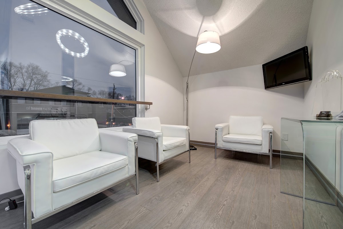 Dental Arts At Lawrence- Invisalign Toronto dental clinic in Old Toronto - Photo 5