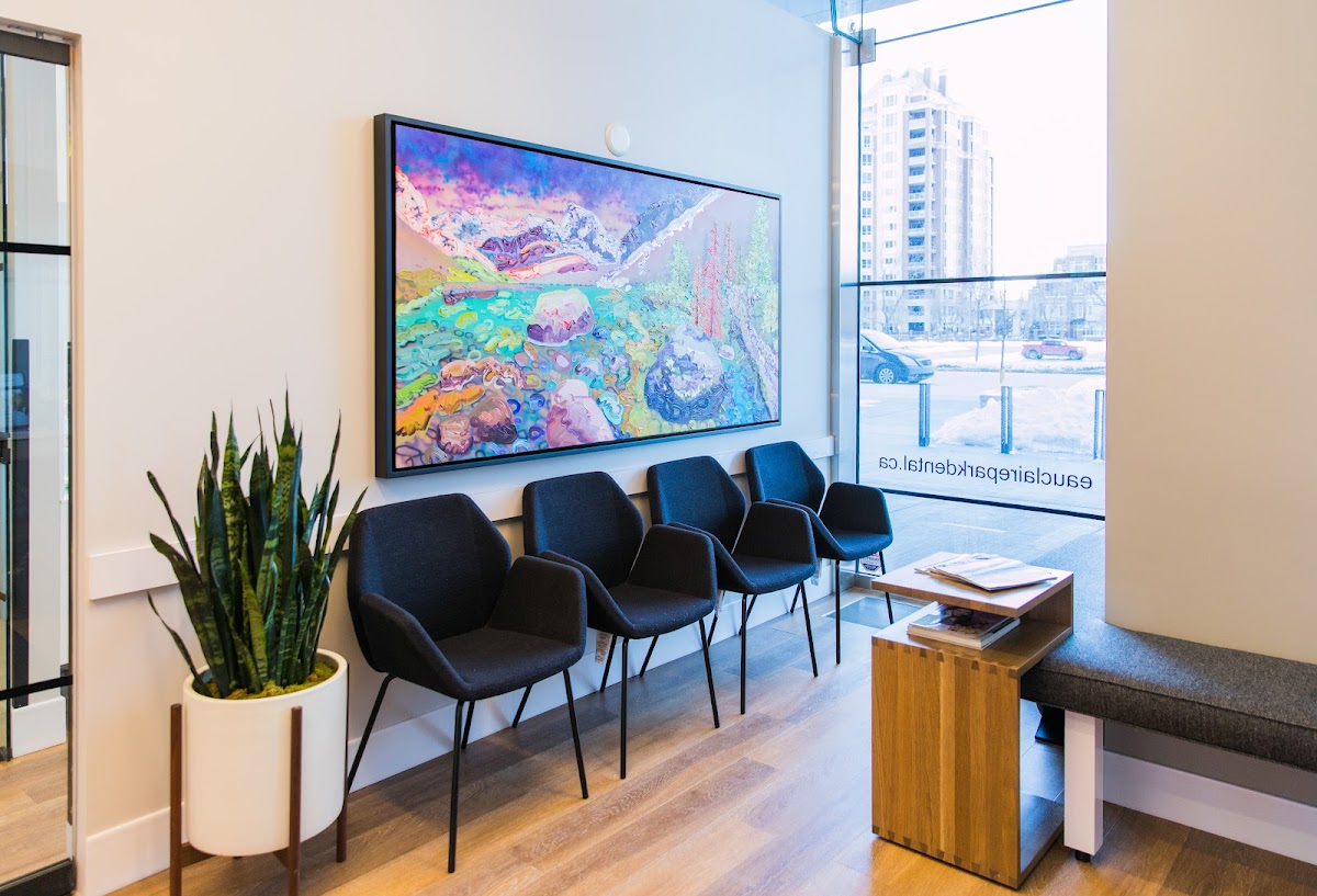 Eau Claire Park Dental dental clinic in Calgary - Photo 7