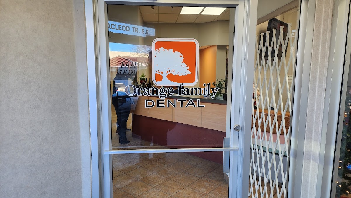 Orange Family Dental dental clinic in Calgary - Photo 2