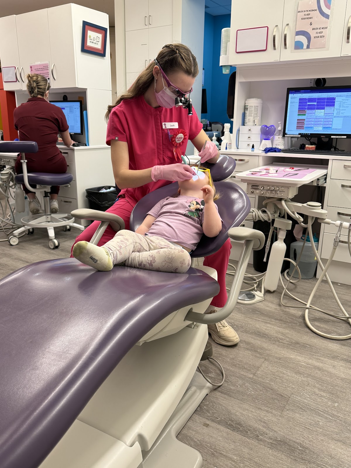 Smile Buddy Children's Dentistry dental clinic in Calgary - Photo 2