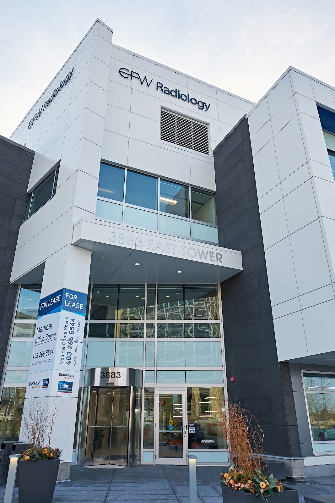 Smile Buddy Children's Dentistry dental clinic in Calgary - Photo 3