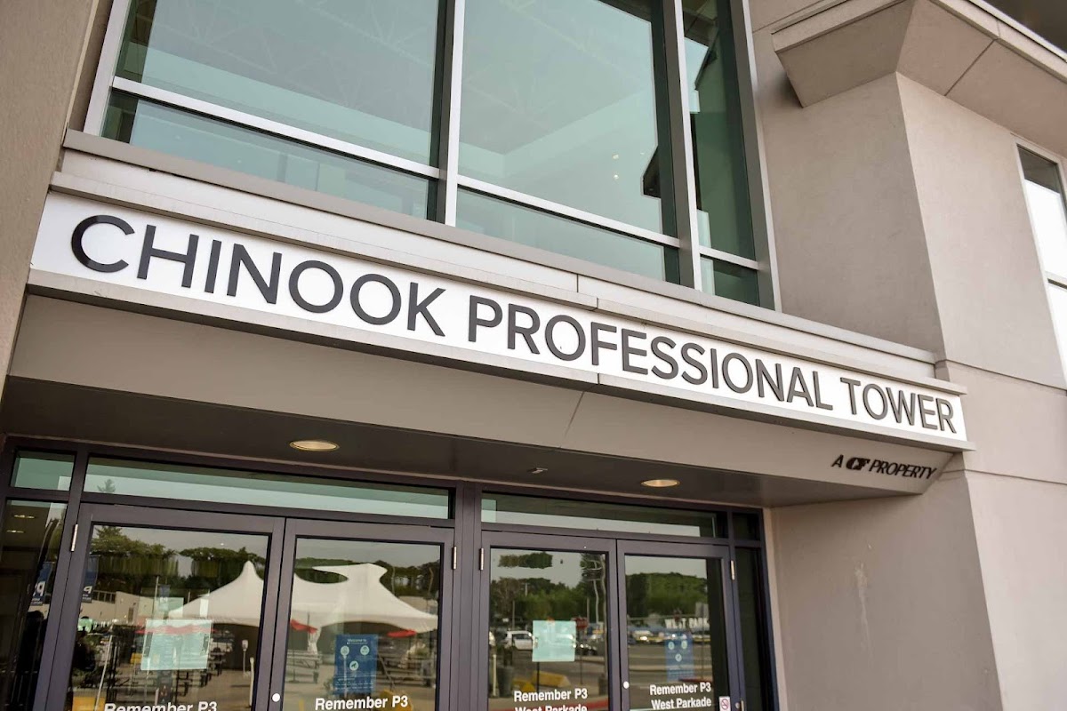 Chinook Smiles Dental - Calgary dental clinic in Calgary - Photo 10