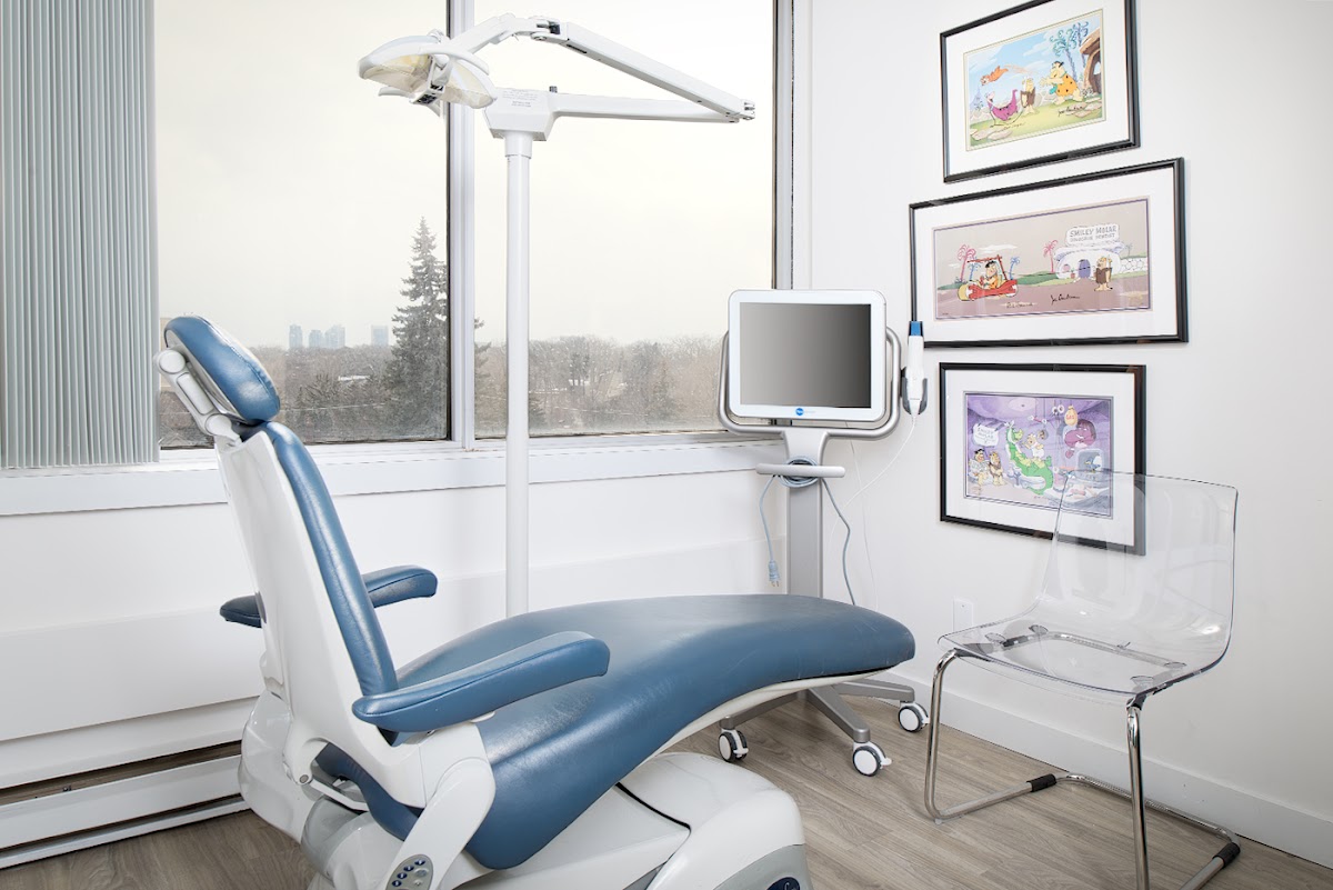 docbraces Toronto (Bloor West) dental clinic in Old Toronto - Photo 10