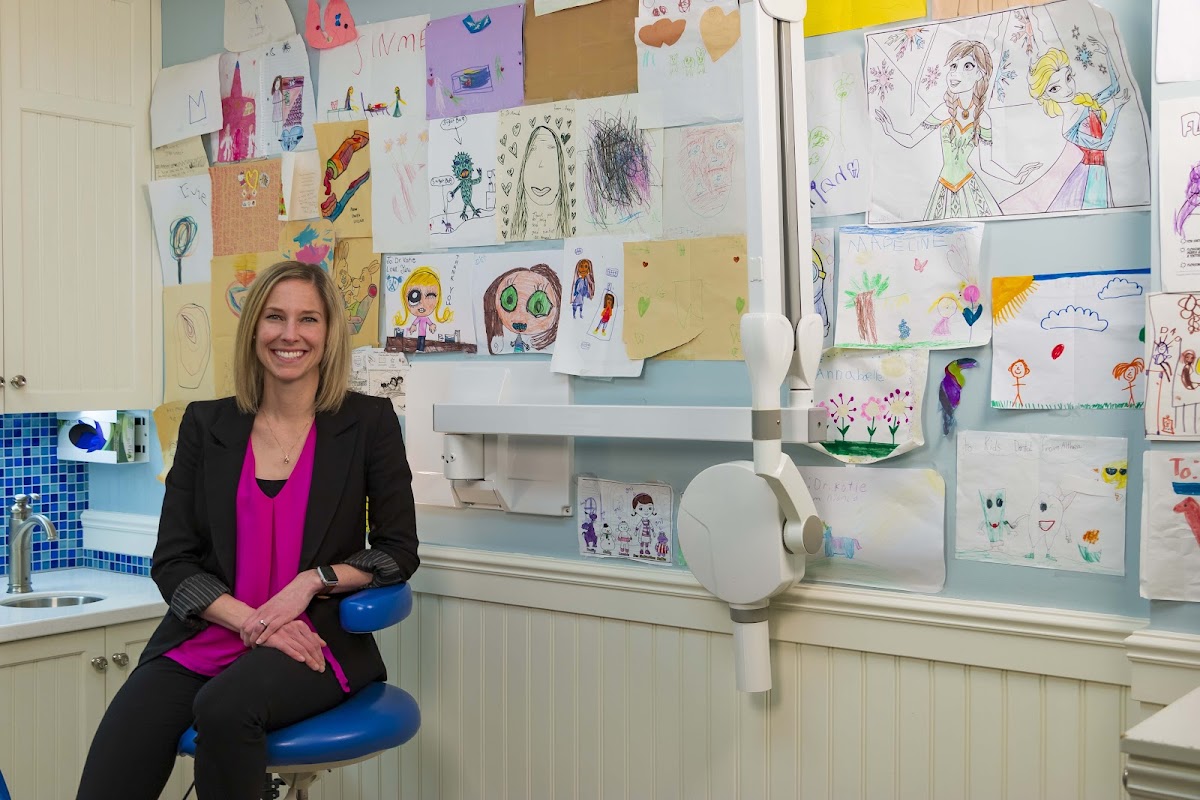 Kids Dental dental clinic in Winnipeg - Photo 8