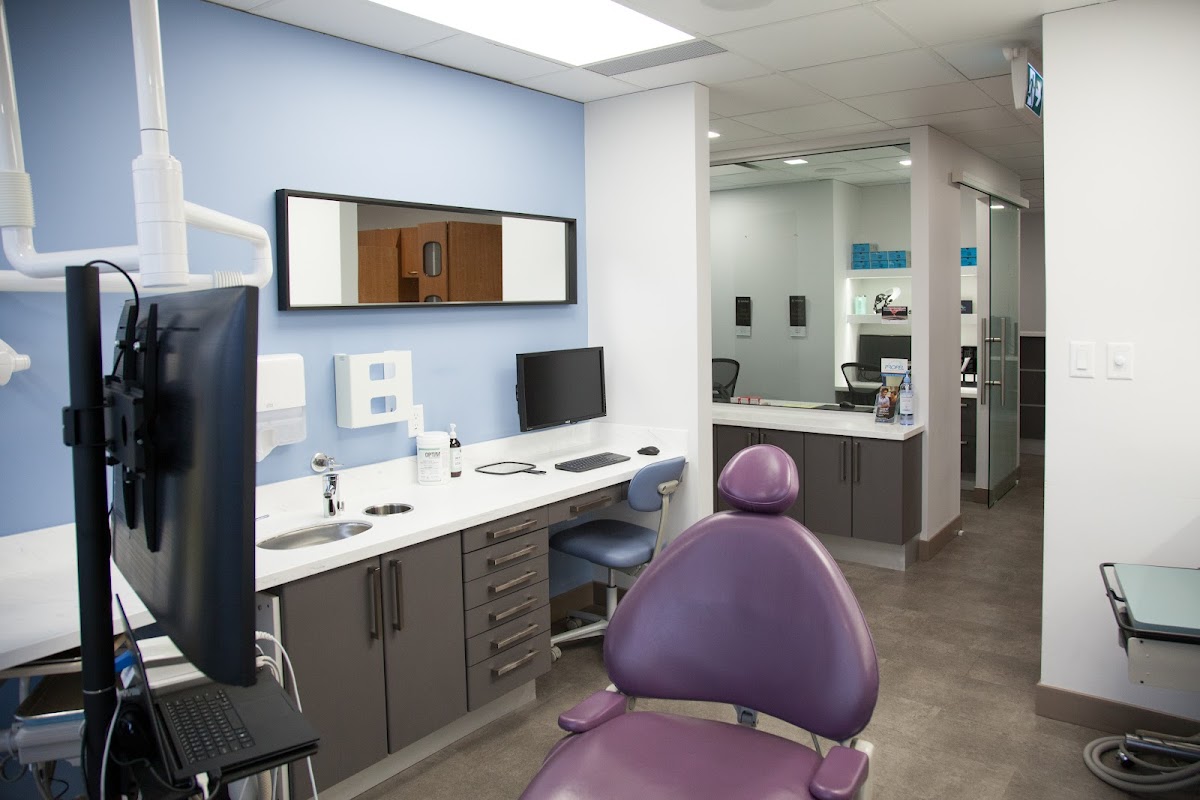 Orthologie Orthodontics Vancouver dental clinic in Vancouver - Photo 2