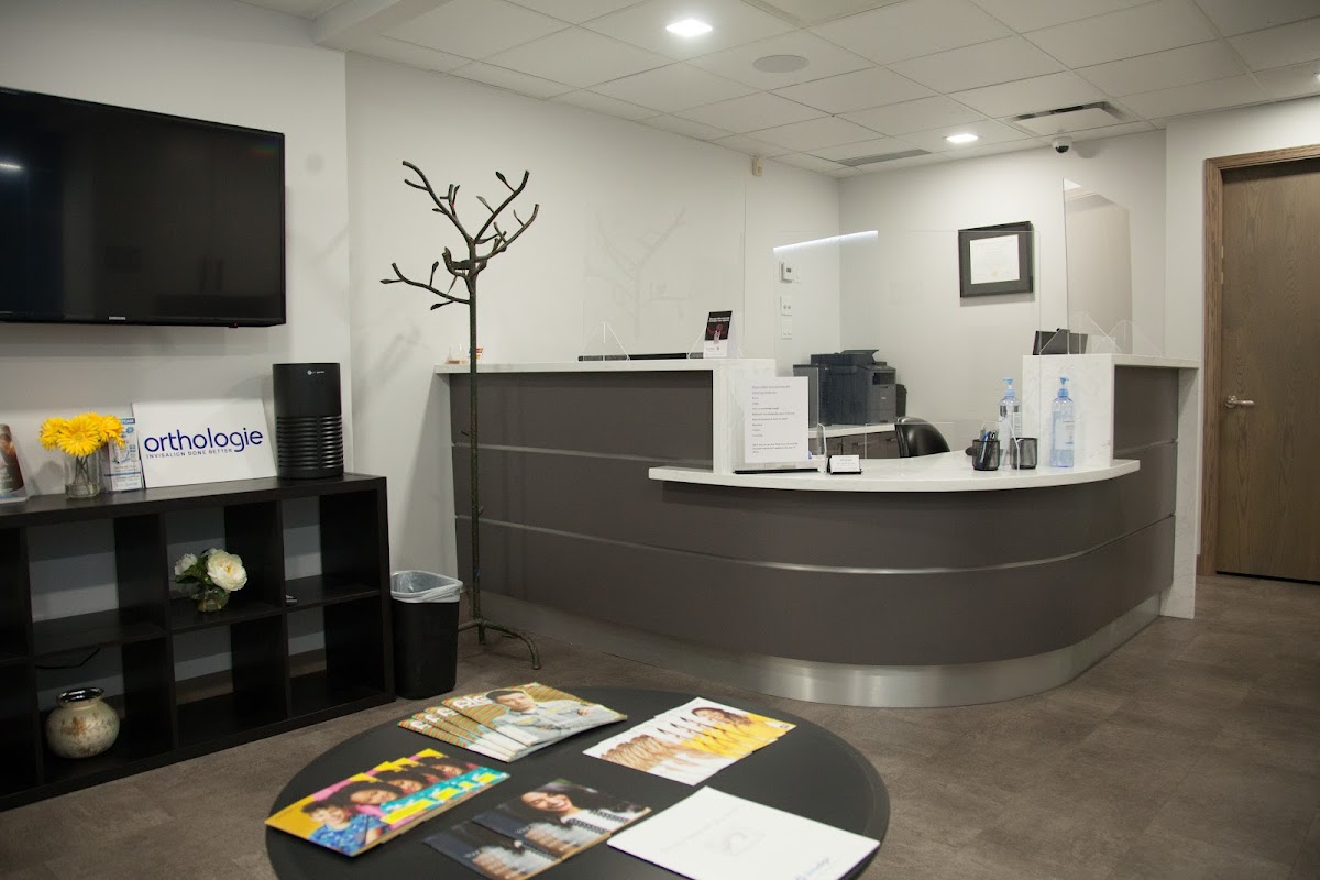 Orthologie Orthodontics Vancouver dental clinic in Vancouver - Photo 3