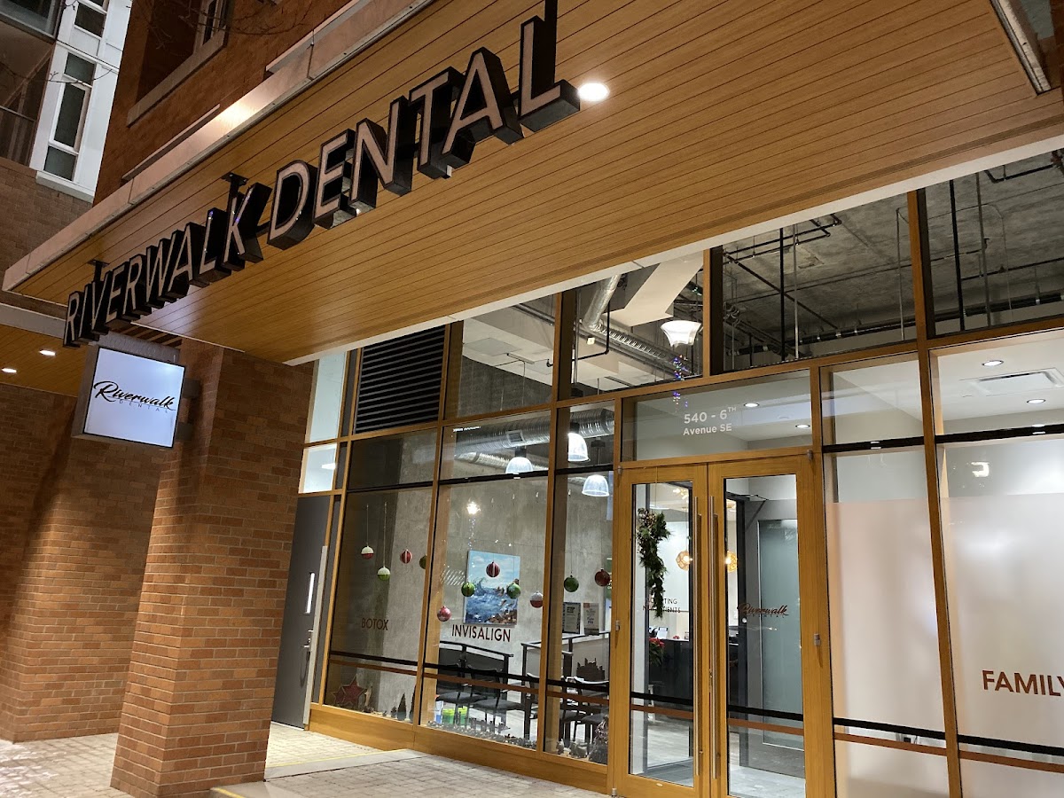 Riverwalk Dental dental clinic in Calgary - Photo 10