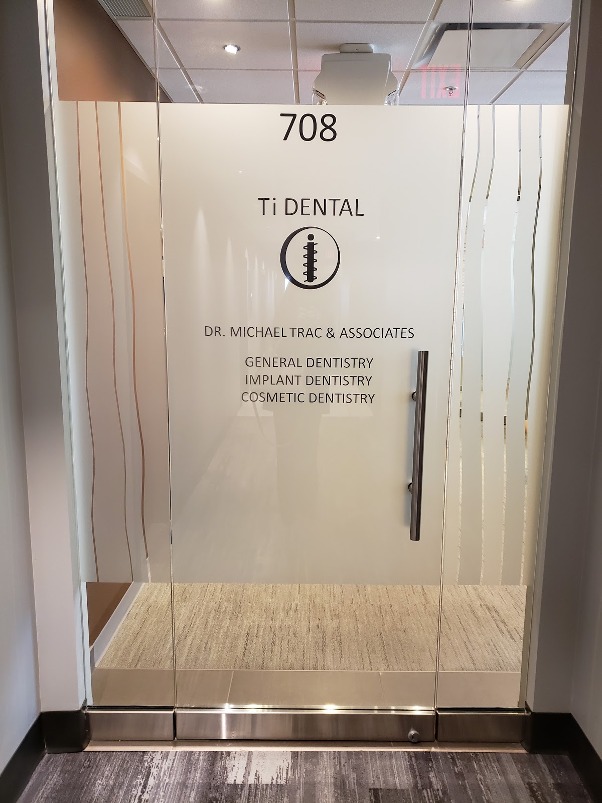 Ti Dental dental clinic in Calgary - Photo 2