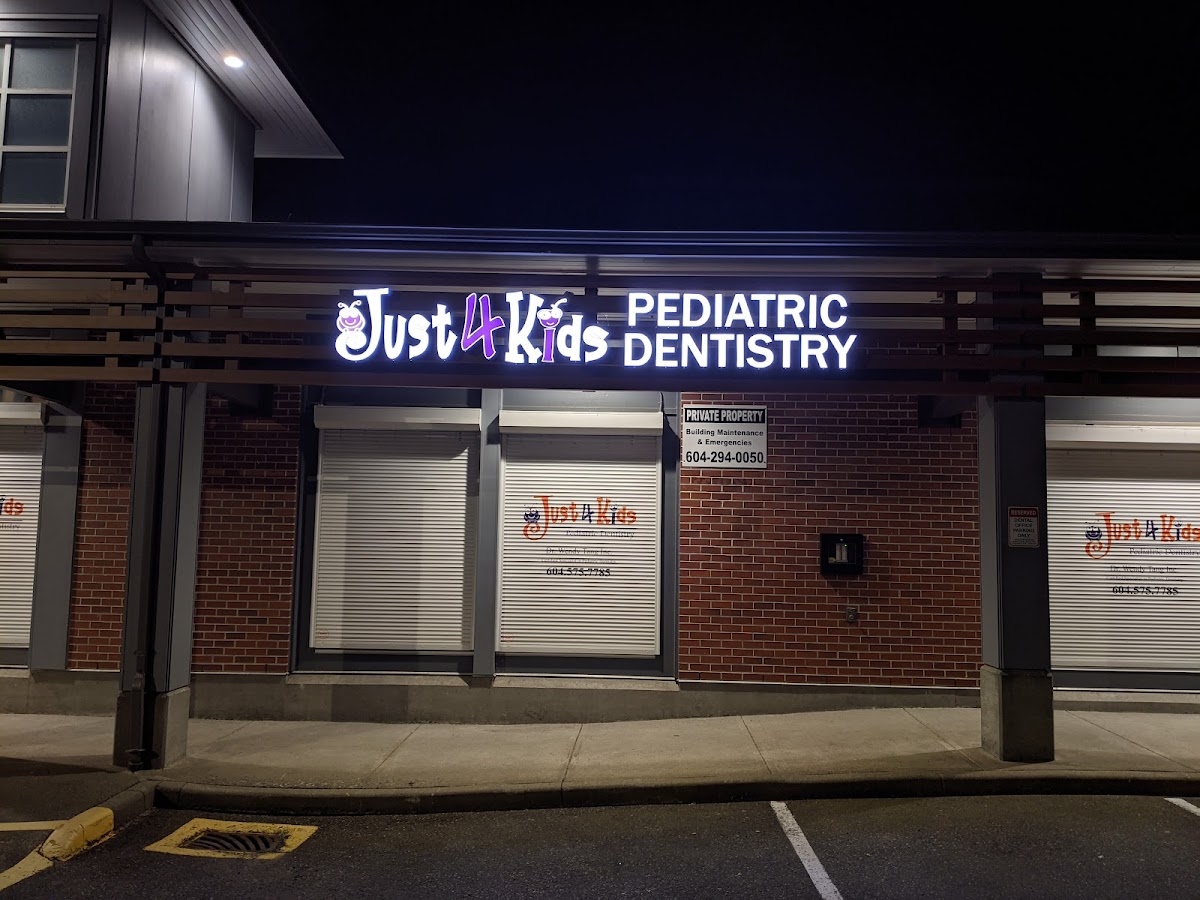 Just4kids Pediatric Dentistry dental clinic in Surrey - Photo 3
