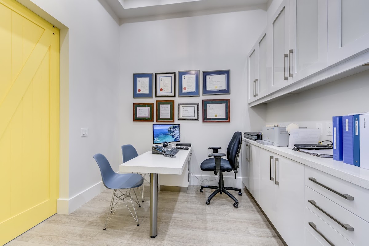 Dental Care 4 Kids dental clinic in Mississauga - Photo 2