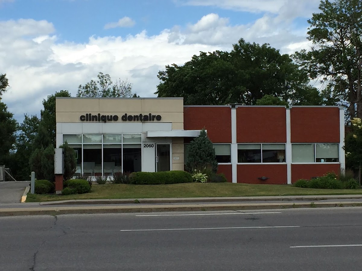 Clinique Dentaire Dr. S. Sgro & Dr. J. Lang - Greenfield Park dental clinic in Greenfield Park - Photo 4