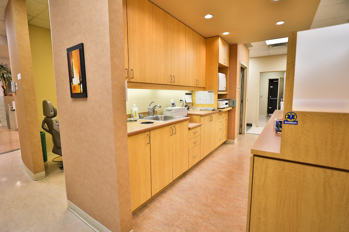 Clinique Dentaire Dr. S. Sgro & Dr. J. Lang - Greenfield Park dental clinic in Greenfield Park - Photo 5