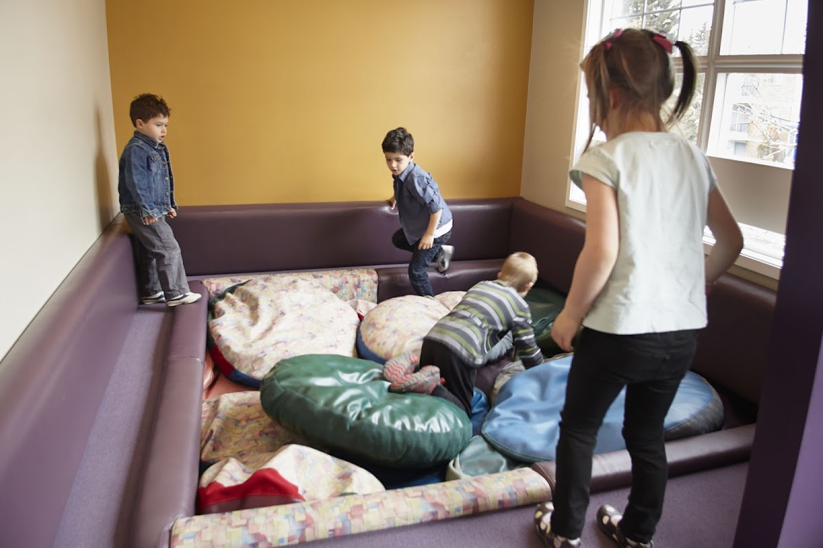 Chew Chew Pediatric Dentistry - Marda Loop dental clinic in Calgary - Photo 7