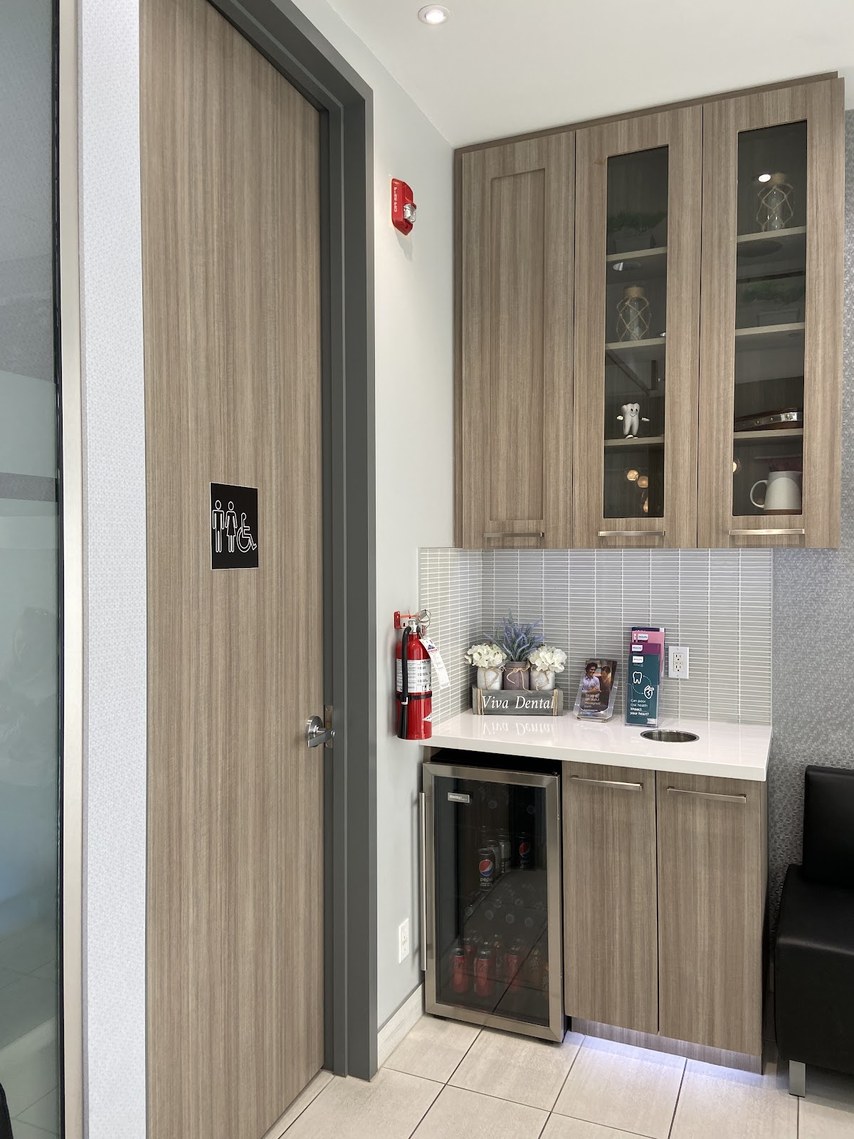 Viva Dental dental clinic in Calgary - Photo 10