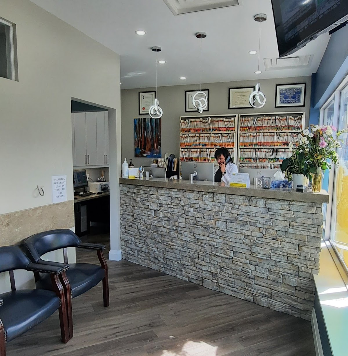 Dr. Monica Katyal Dentistry dental clinic in York - Photo 1