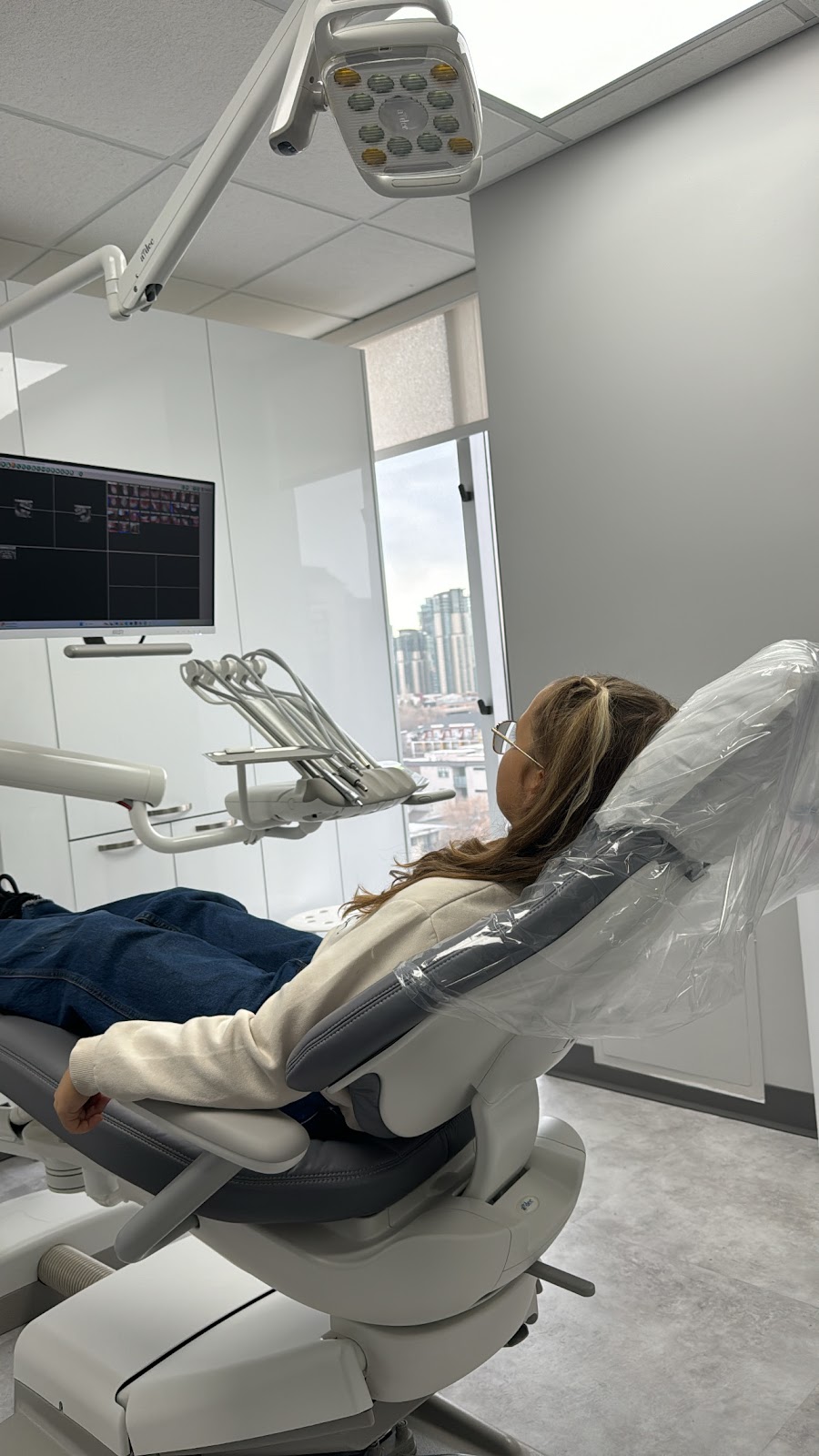 R&A Dentistry dental clinic in Calgary - Photo 7