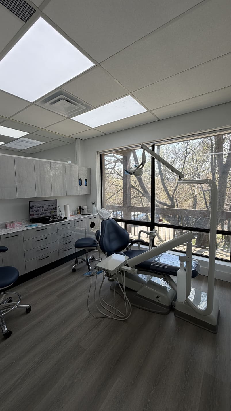 Krest One Dental Rexdale dental clinic in Etobicoke - Photo 6