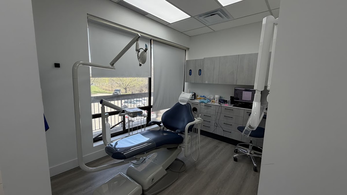 Krest One Dental Rexdale dental clinic in Etobicoke - Photo 9