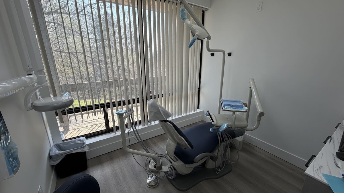 Krest One Dental Rexdale dental clinic in Etobicoke - Photo 10