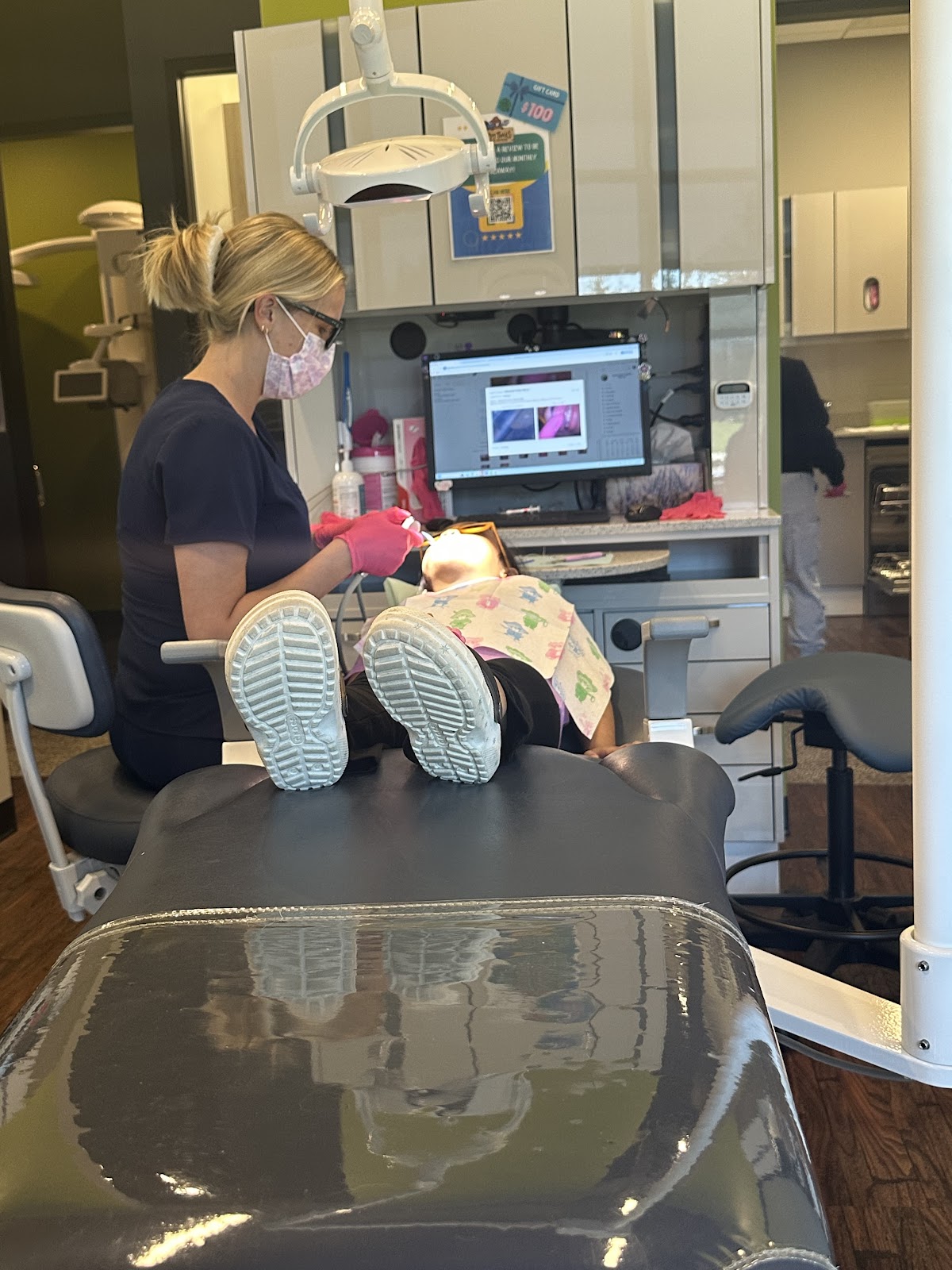 Happy Trails Children's Dentistry dental clinic in Calgary - Photo 6