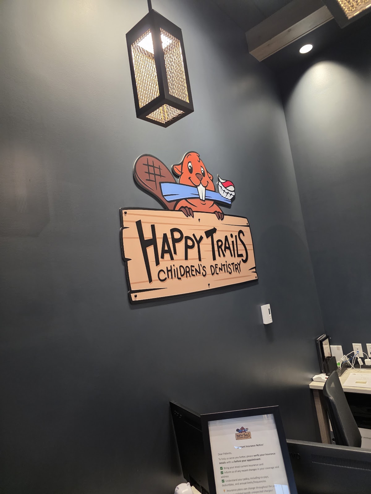 Happy Trails Children's Dentistry dental clinic in Calgary - Photo 7