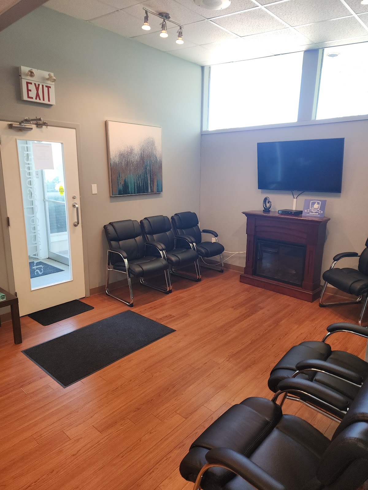 Eramosa Dental Arts Guelph dental clinic in Guelph - Photo 2