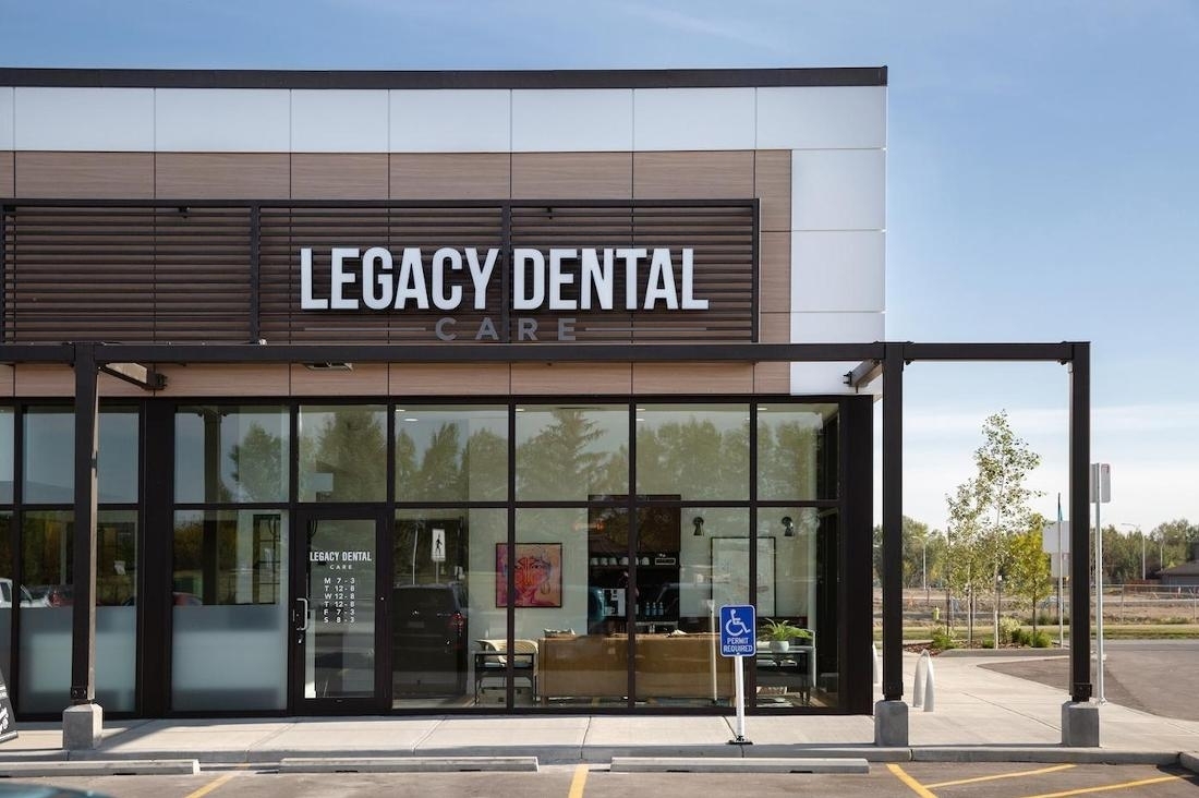 Legacy Dental Care dental clinic in Calgary - Photo 1