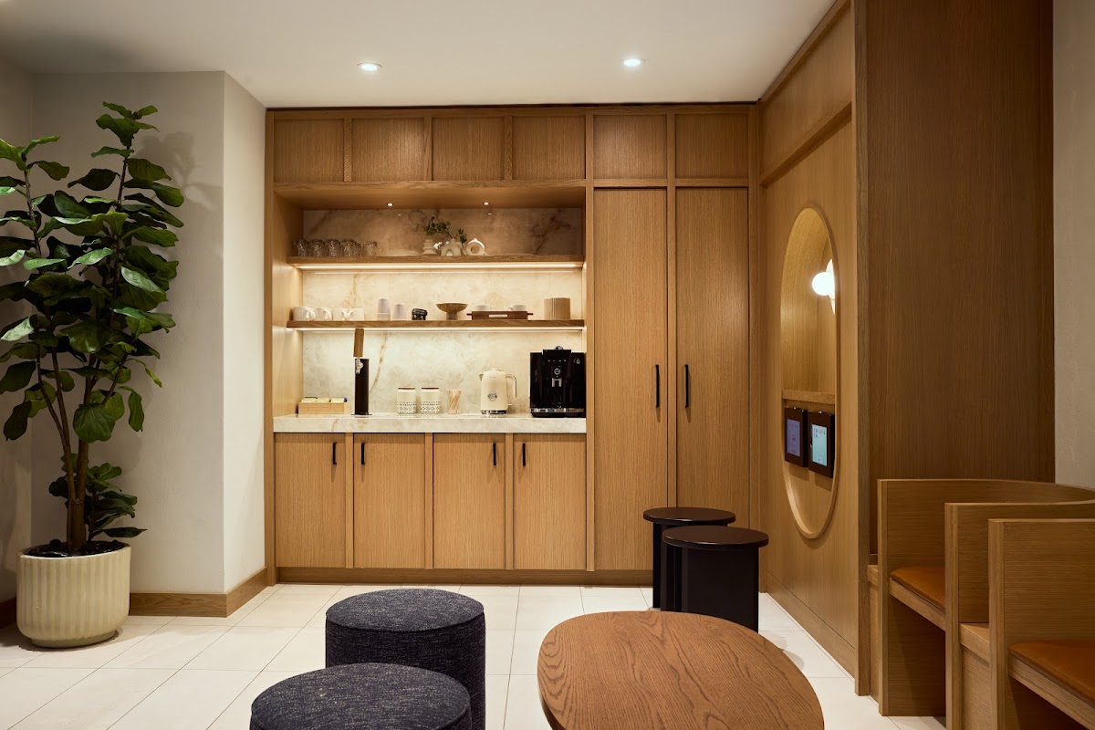 Legacy Dental Care dental clinic in Calgary - Photo 5