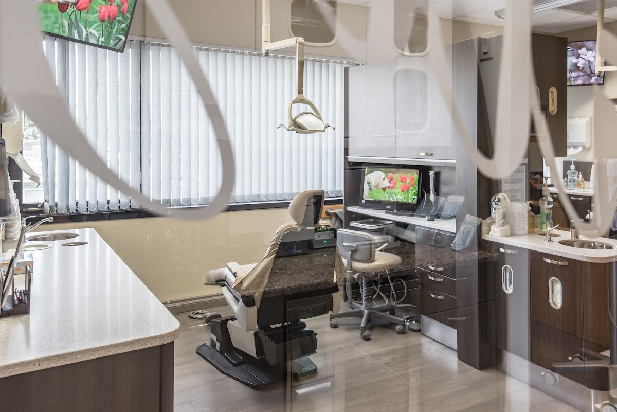 Westwood Dental Group dental clinic in Guelph - Photo 9