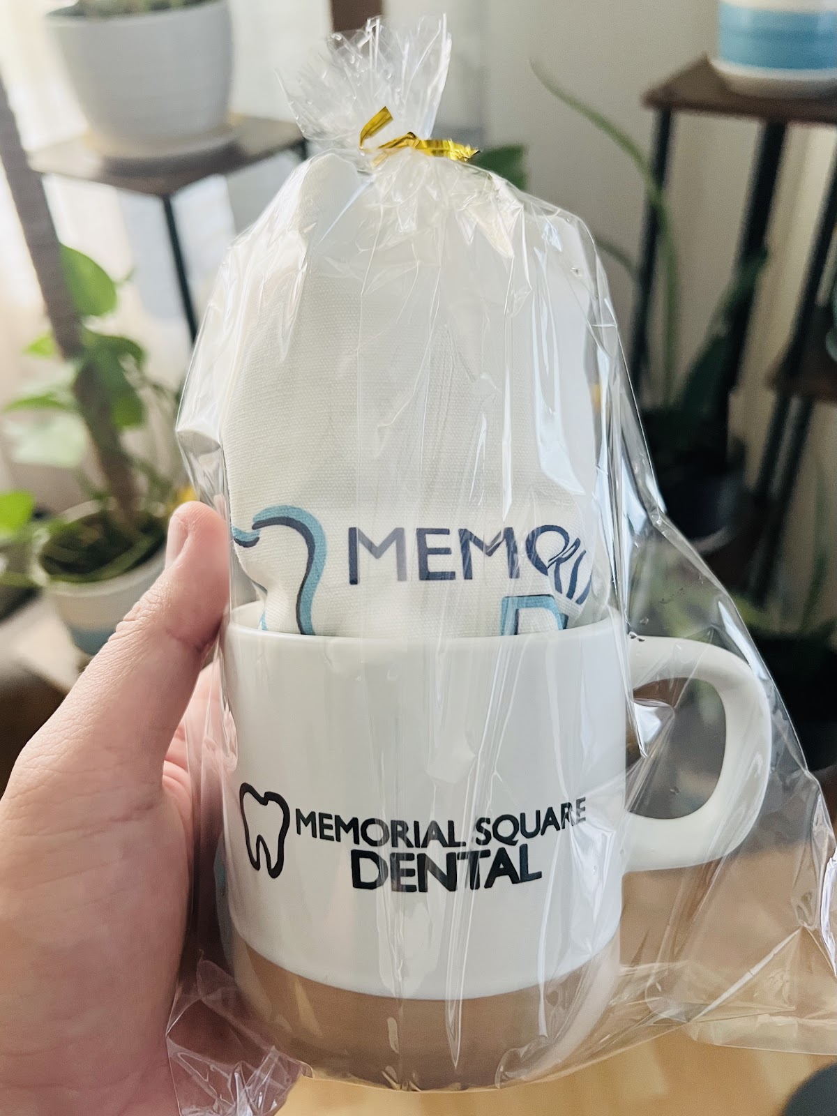 Memorial Square Dental NE Calgary dental clinic in Calgary - Photo 8