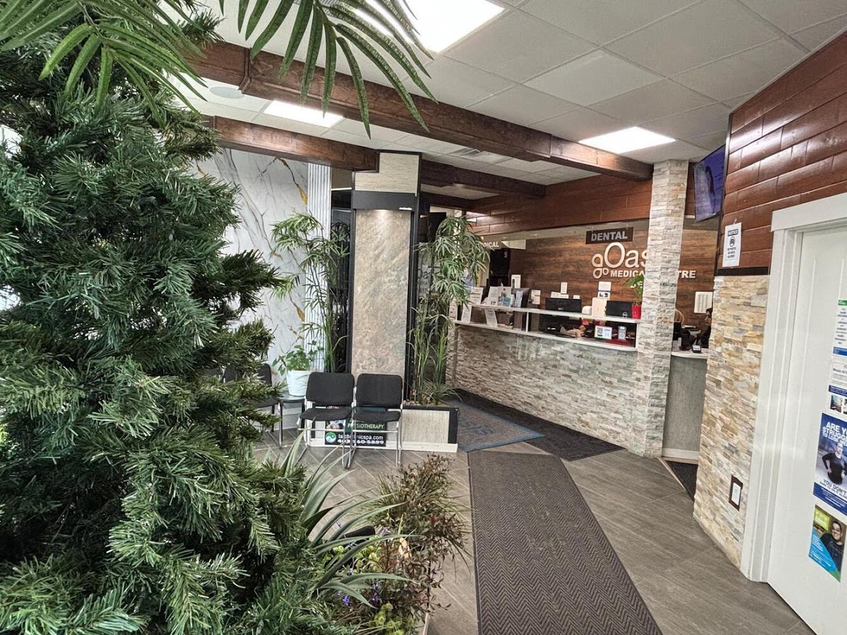 Oasis Smile Dental dental clinic in Calgary - Photo 3