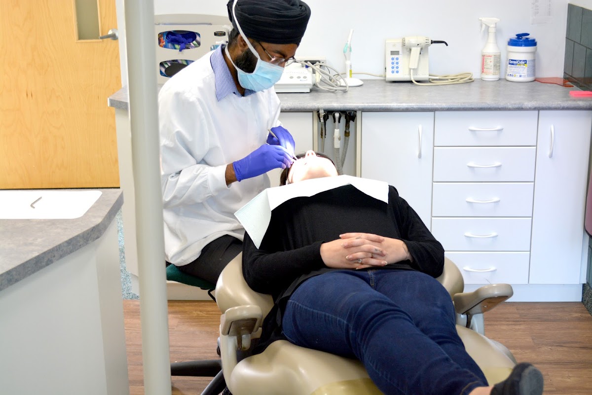 Galt Dental Care dental clinic in Cambridge - Photo 9