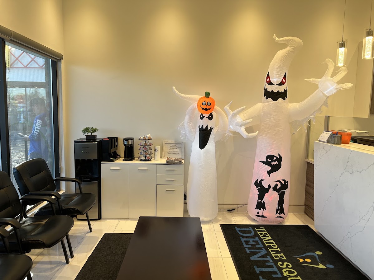 Temple Square Dental NE Calgary dental clinic in Calgary - Photo 7