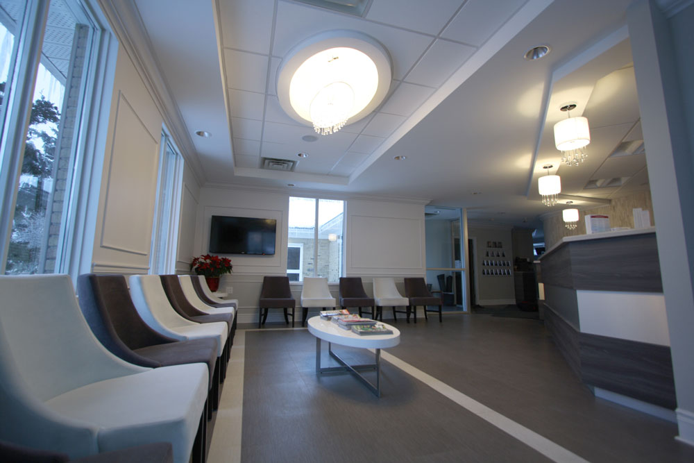 de Man and Hoediono Dentistry dental clinic in Kitchener - Photo 3