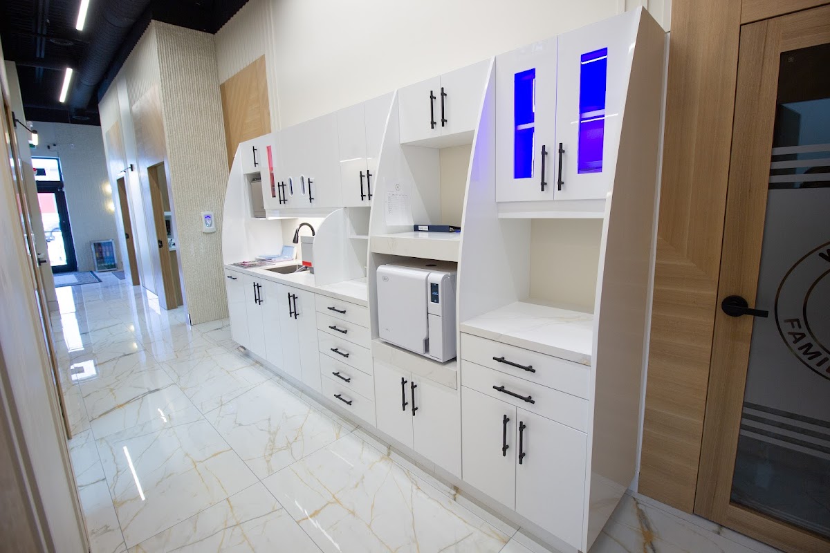 Wallaceton Family Dental dental clinic in Kitchener - Photo 8