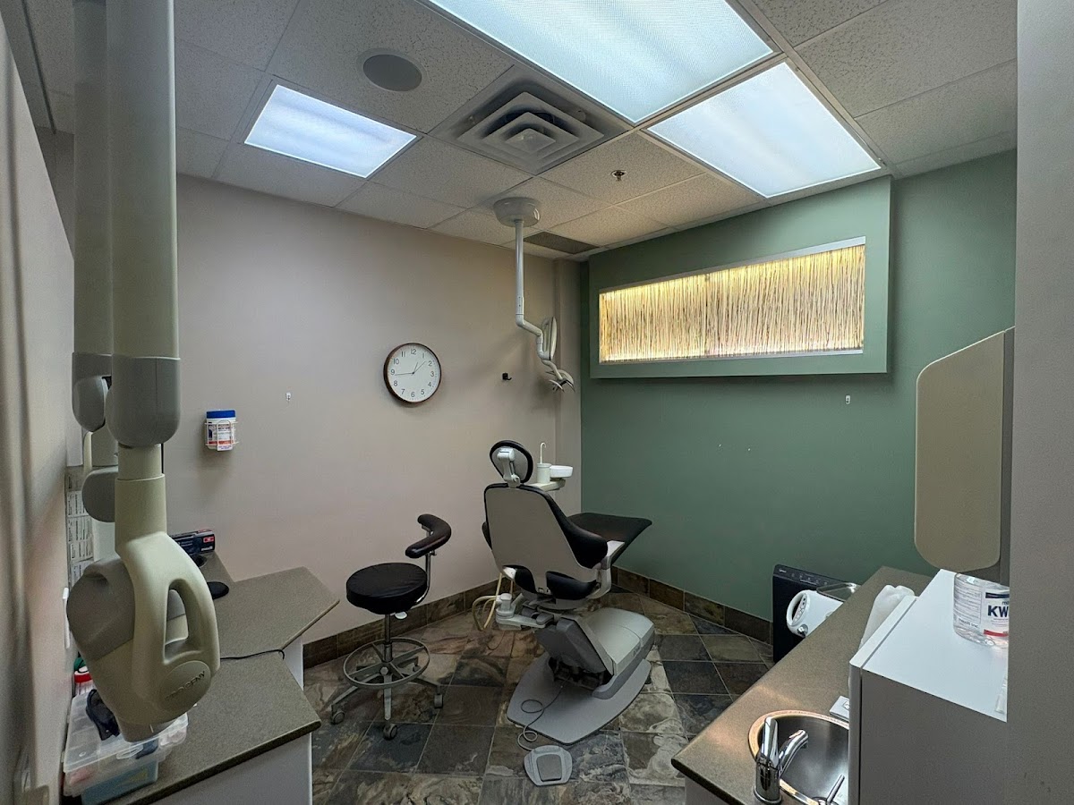 Auburn Centre Dental dental clinic in Waterloo - Photo 6