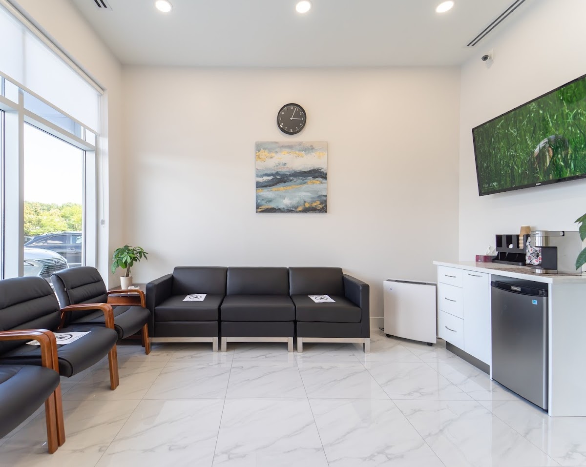 Dayspring Dental dental clinic in Oakville - Photo 3