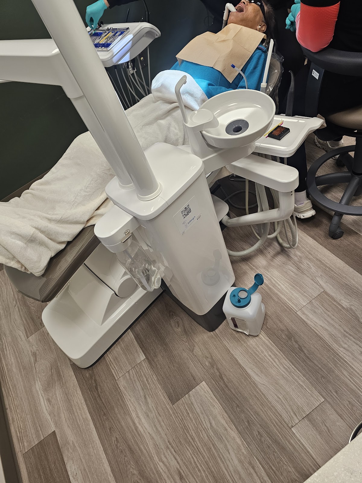 Kynd Dental - Red Deer dental clinic in Red Deer - Photo 4
