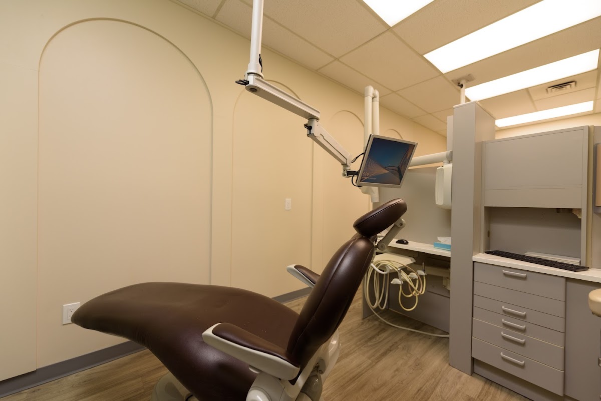 Aldergrove Dental Clinic West Edmonton dental clinic in Edmonton - Photo 3