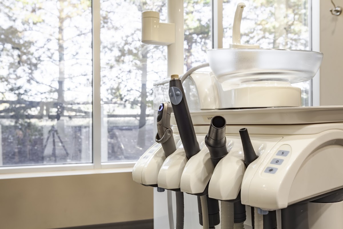 Lewis Estates Dental Centre dental clinic in Edmonton - Photo 6