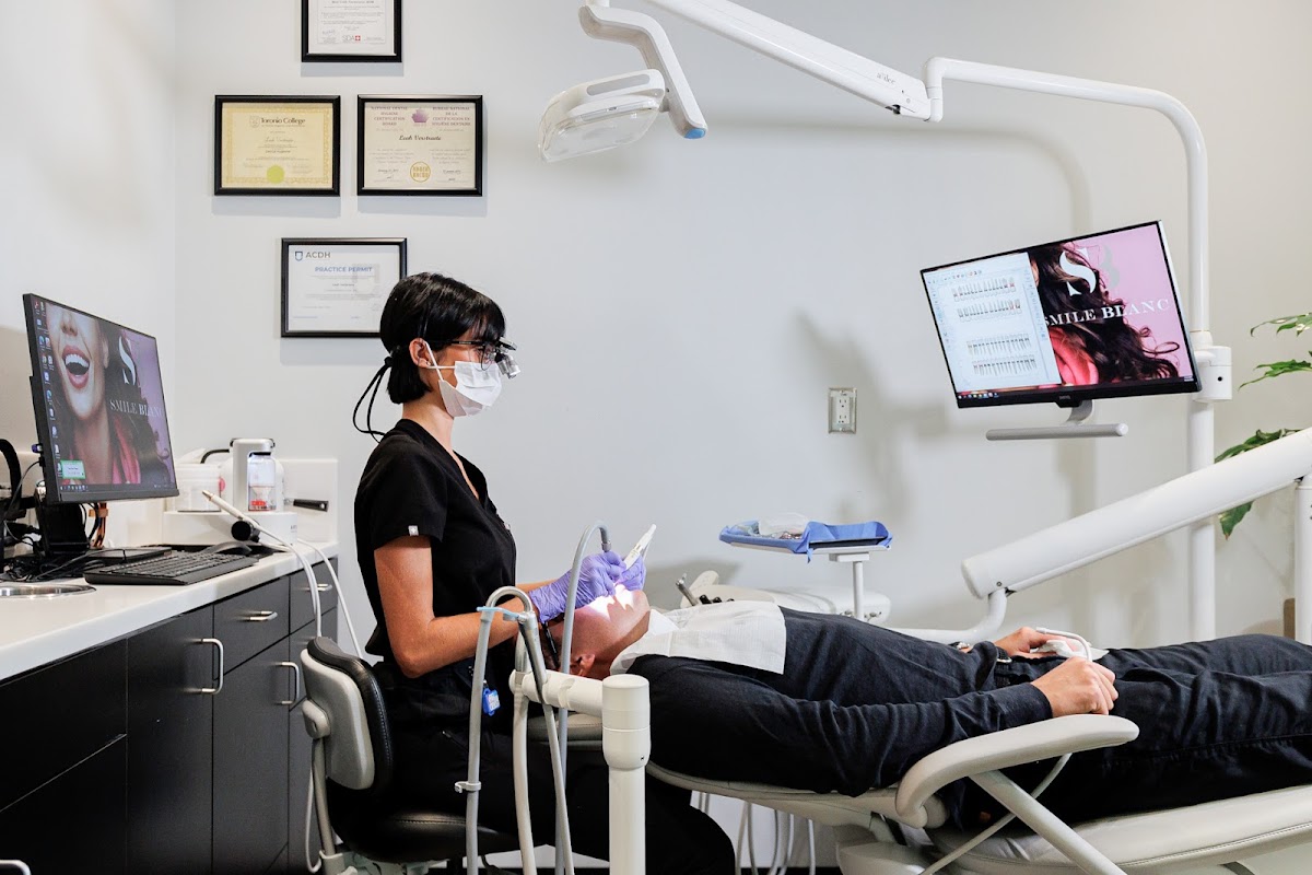 Smile Blanc - Dental Hygiene Clinic Calgary dental clinic in Calgary - Photo 5