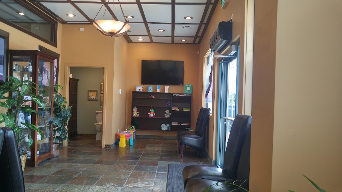 Cloudnine Dental dental clinic in Edmonton - Photo 6