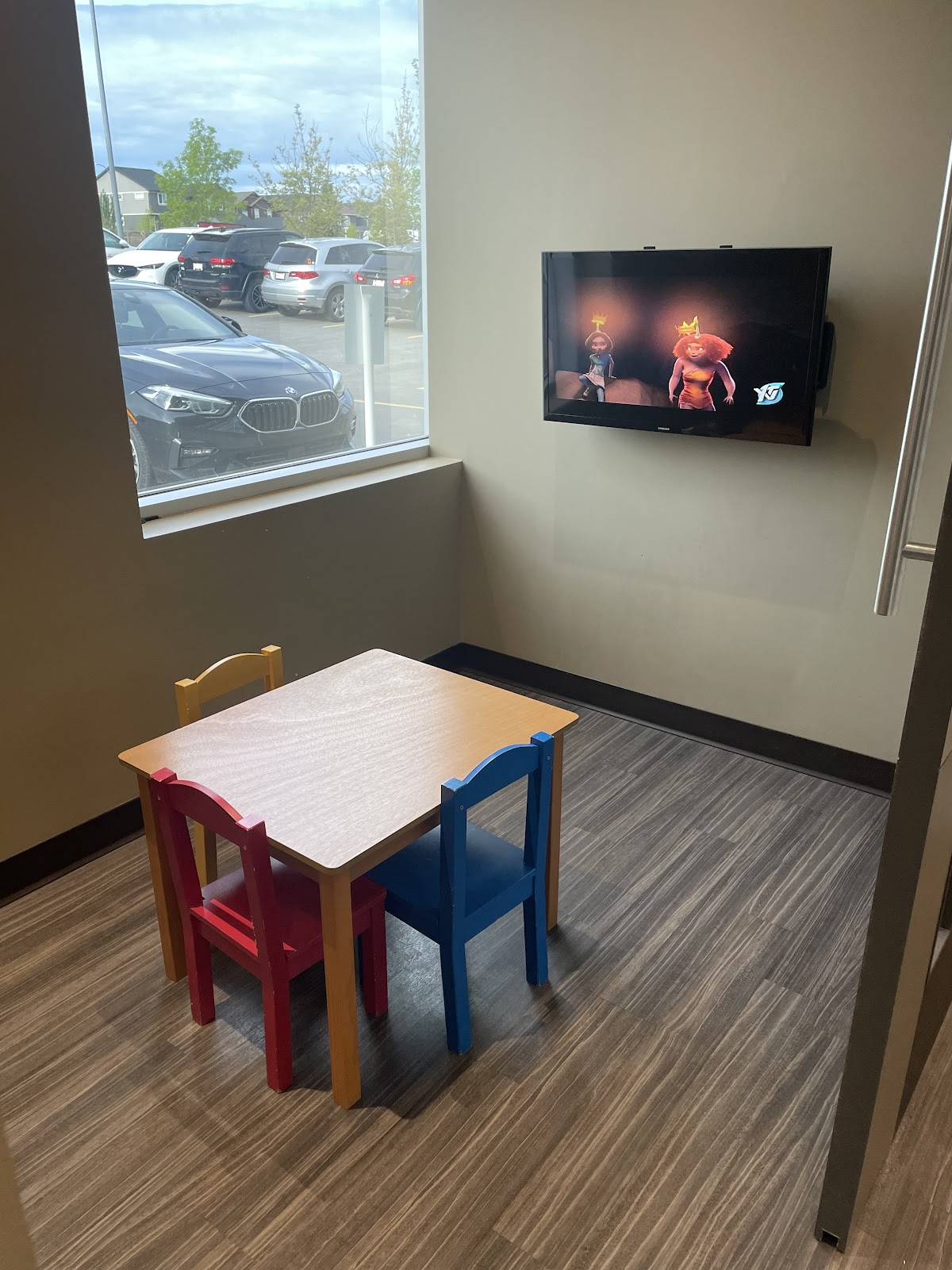 Mahogany Dental Wellness dental clinic in Calgary - Photo 7