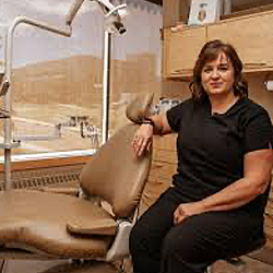 Doctor Derek Rogers Dentist dental clinic in Red Deer - Photo 6