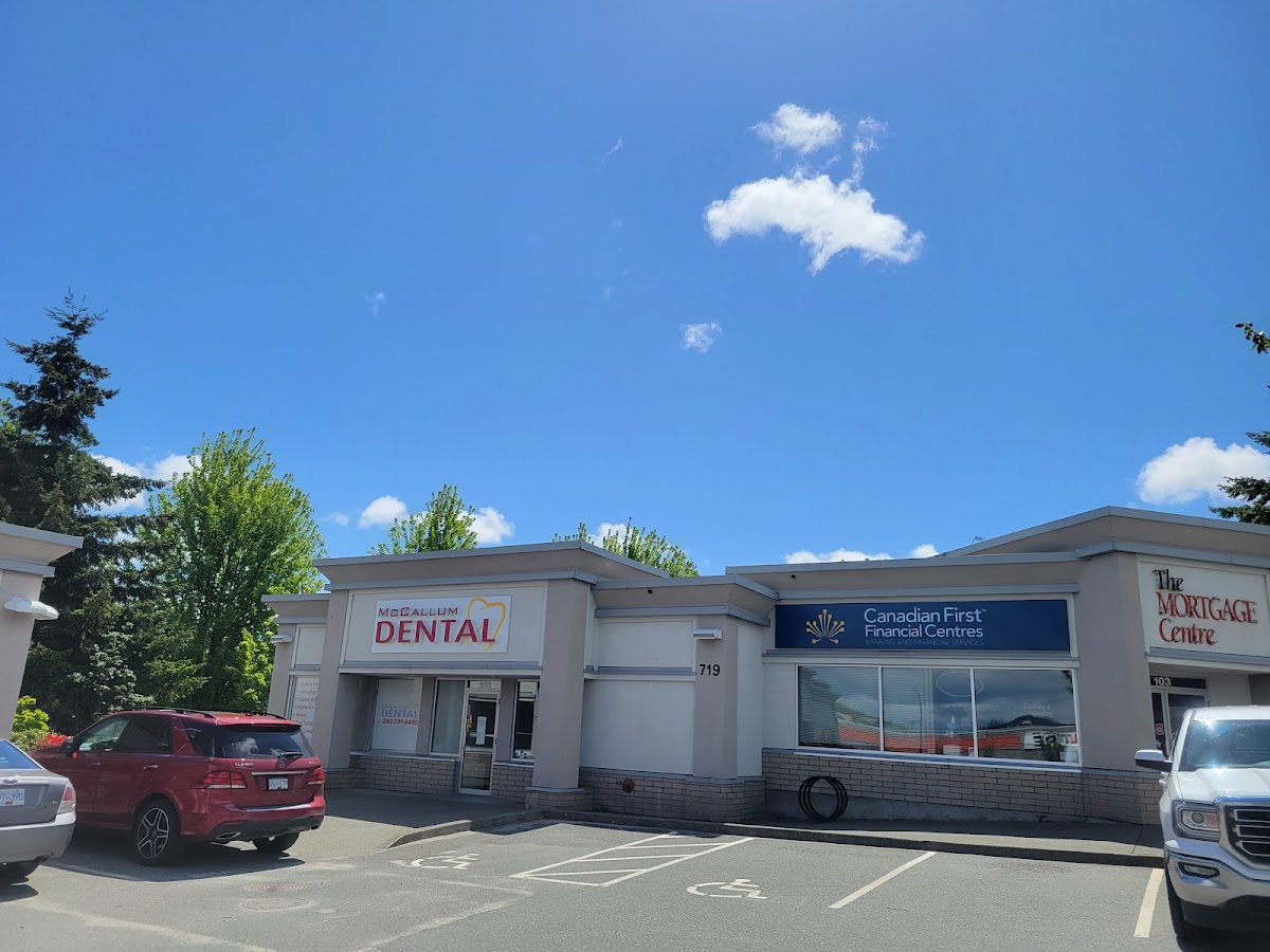 Mccallum Dental dental clinic in Victoria - Photo 7